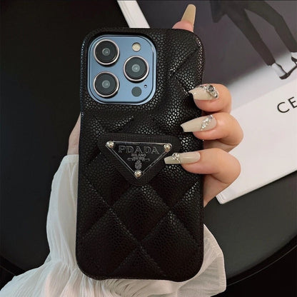 Custodia nera alla moda per iPhone