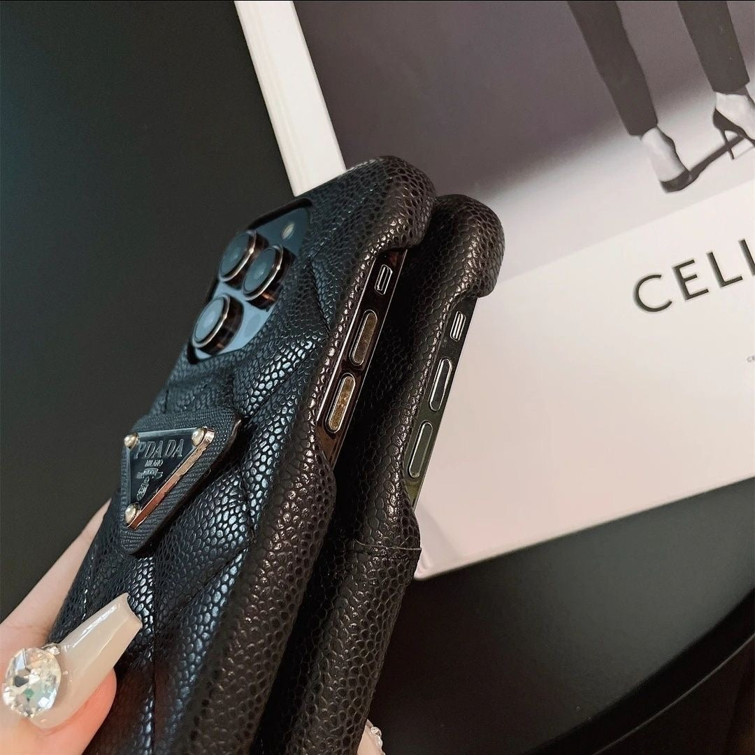 Custodia nera alla moda per iPhone