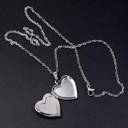 Mood Necklace With 2000s Heart Pendent