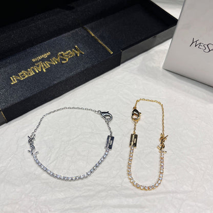 Braccialetto alla moda con strass