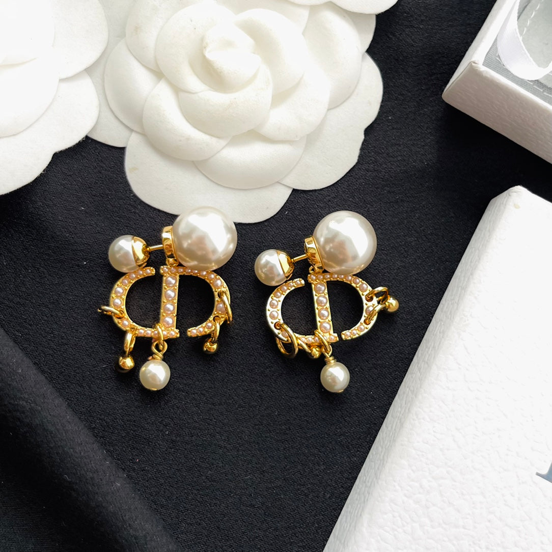 Pearl Metal Drop Earrings