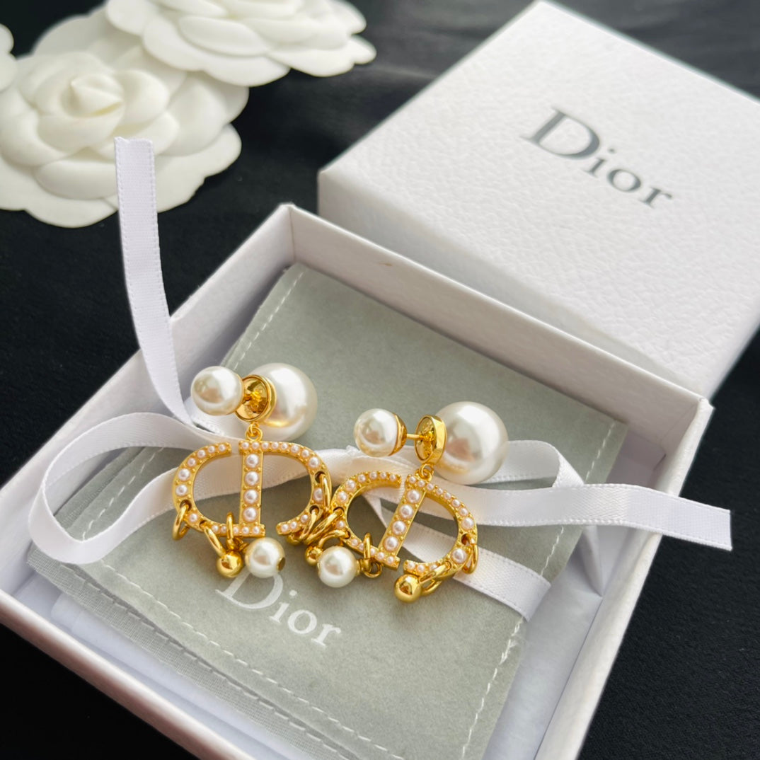 Pearl Metal Drop Earrings