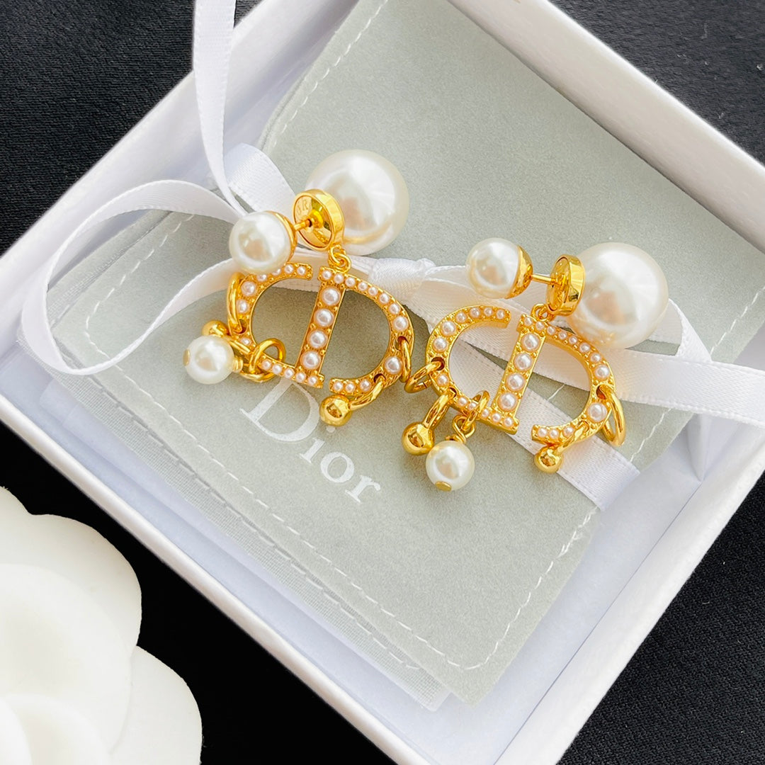 Pearl Metal Drop Earrings