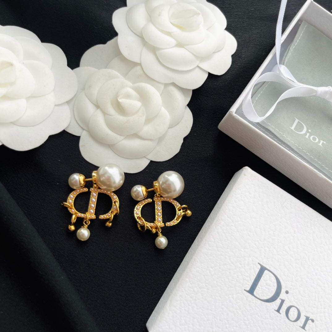 Pearl Metal Drop Earrings