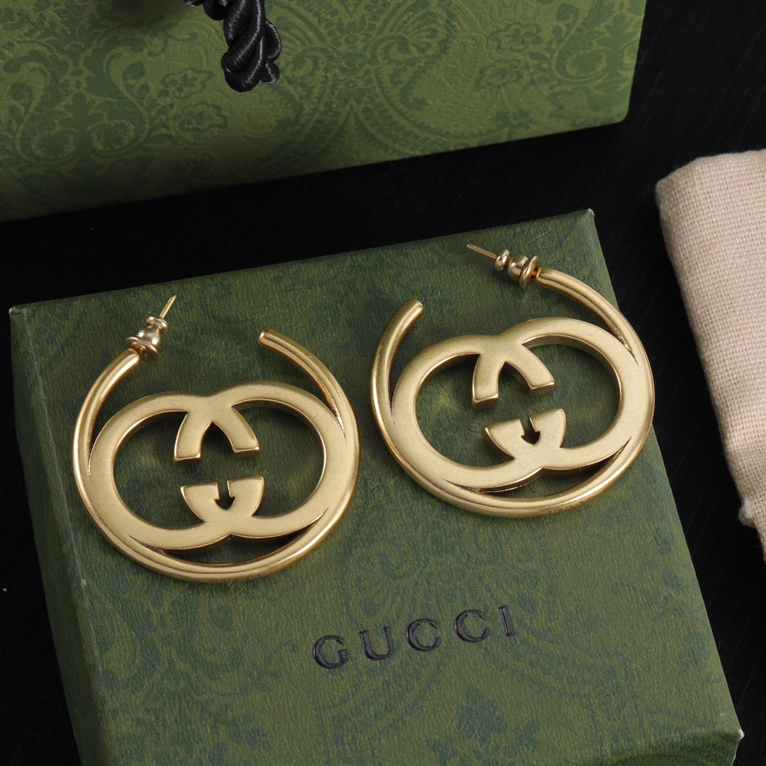Retro Fashion Golden Hoop Earrings