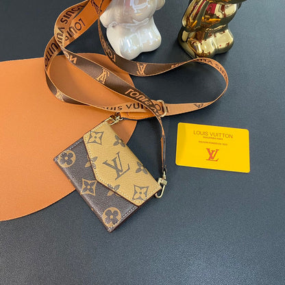 Porta carte a tracolla in pelle goffrata di lusso