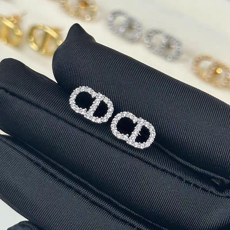 Mini orecchini a bottone con strass temperamento