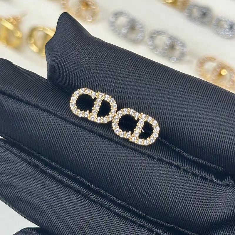Mini orecchini a bottone con strass temperamento