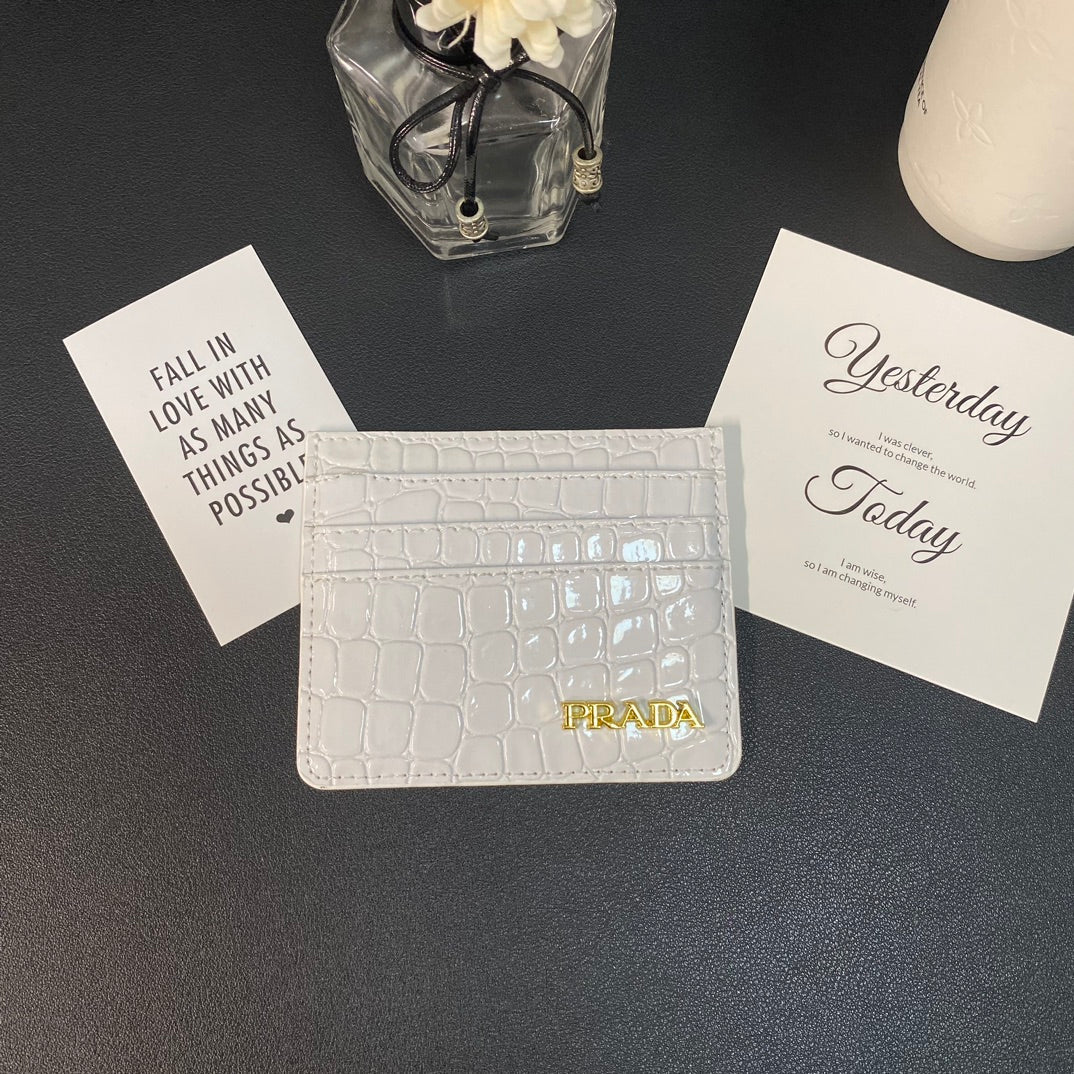 Patent Leather Crocodile Card Holder