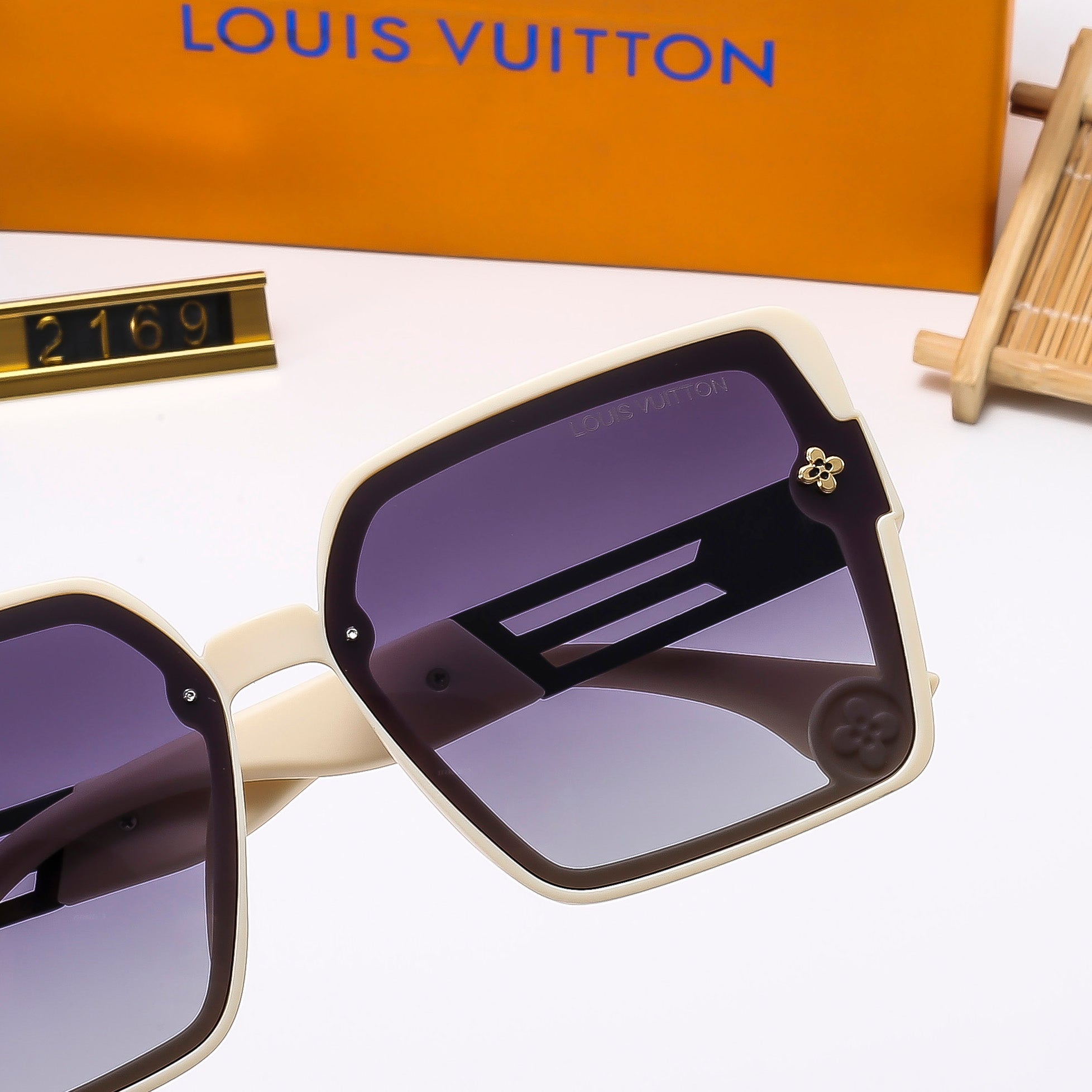 Fashion Square Frame Sunglasses