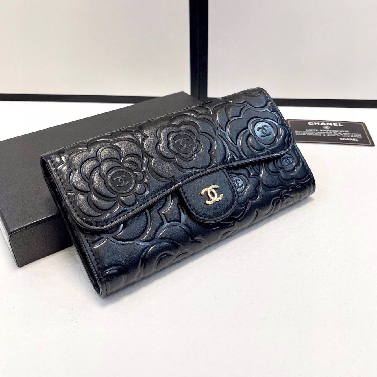 Black Leather Embossed Design Wallet