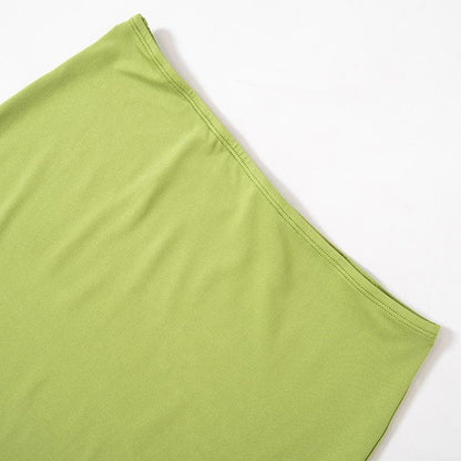 Completo gonna lunga imbottita con scollo a cuore e schiena scoperta 