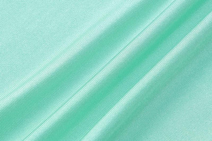 Completo abito lungo con scollo a V, spacco sul retro, corsetto solido e arricciato 