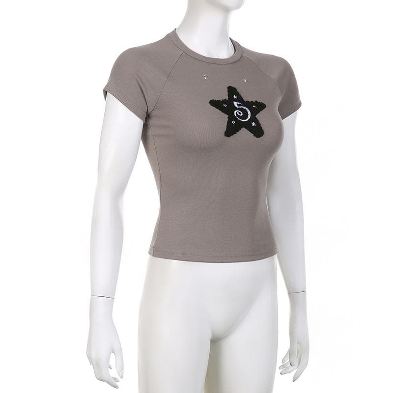 Star embroidery contrast short sleeve crewneck top