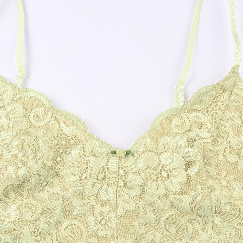 Lace v neck backless flower applique contrast cami crop top