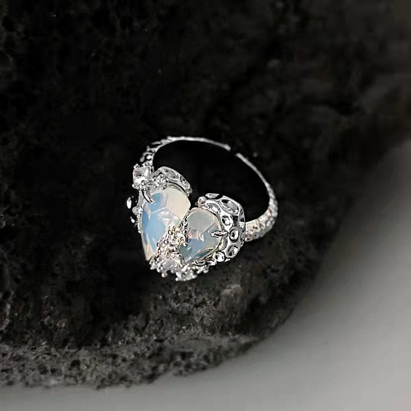 Heart stone open ring