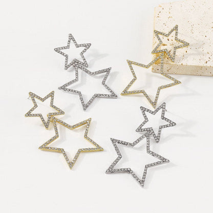 Star pendant rhinestone earrings