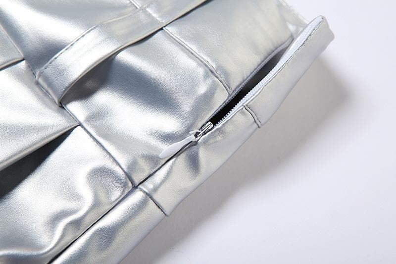 Minigonna a pieghe metallizzate con cerniera e vita media 