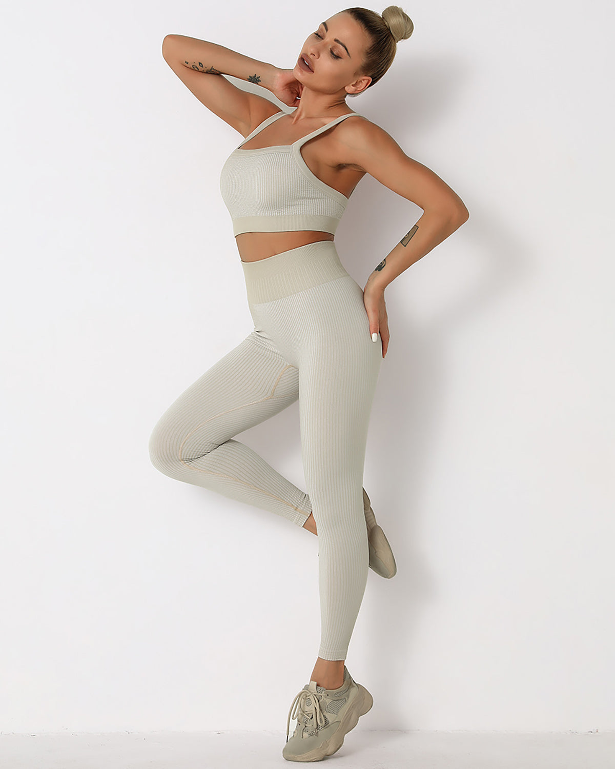 Leggings senza cuciture a coste Qiara - Cachi