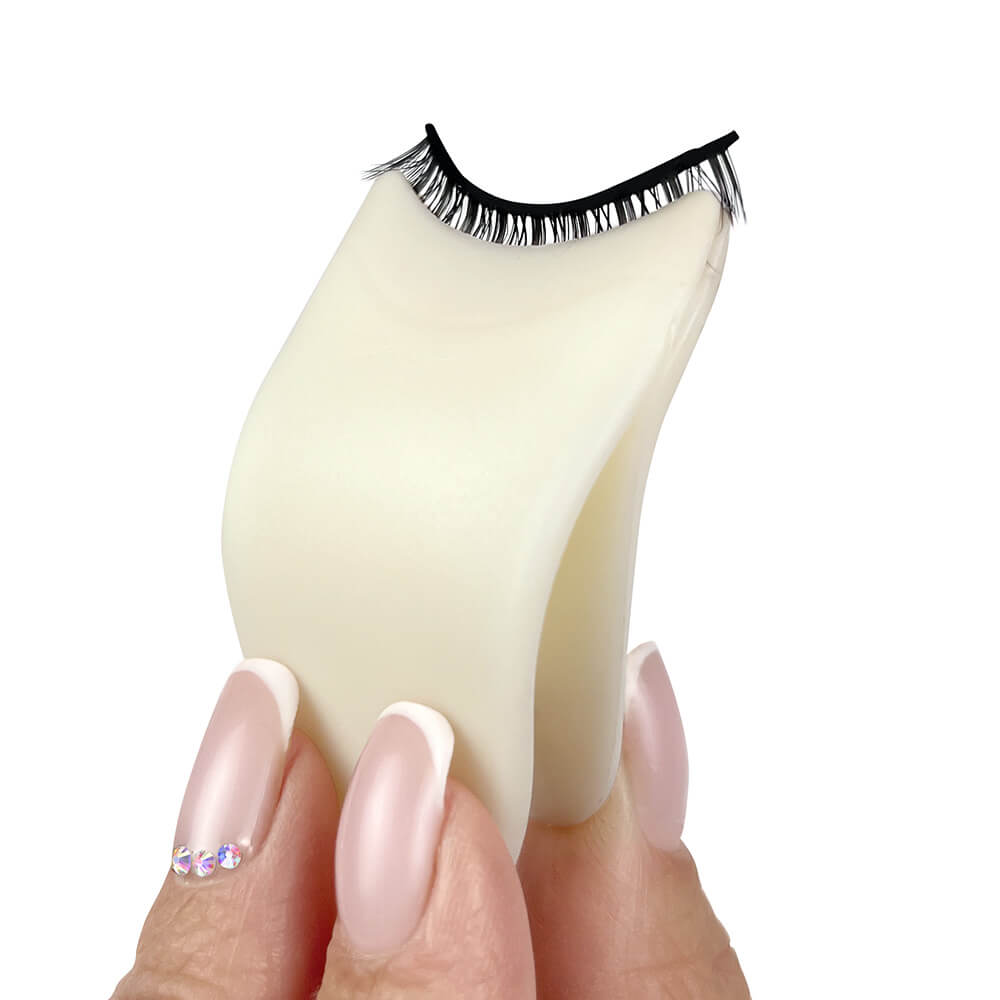 Lash Clip